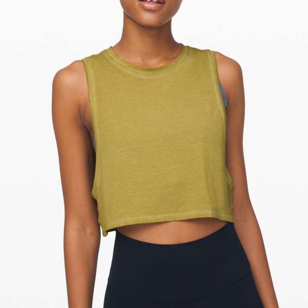 Lululemon Muscle Love Crop Tank *Fade in Washed Grape Leaf Size 6/8